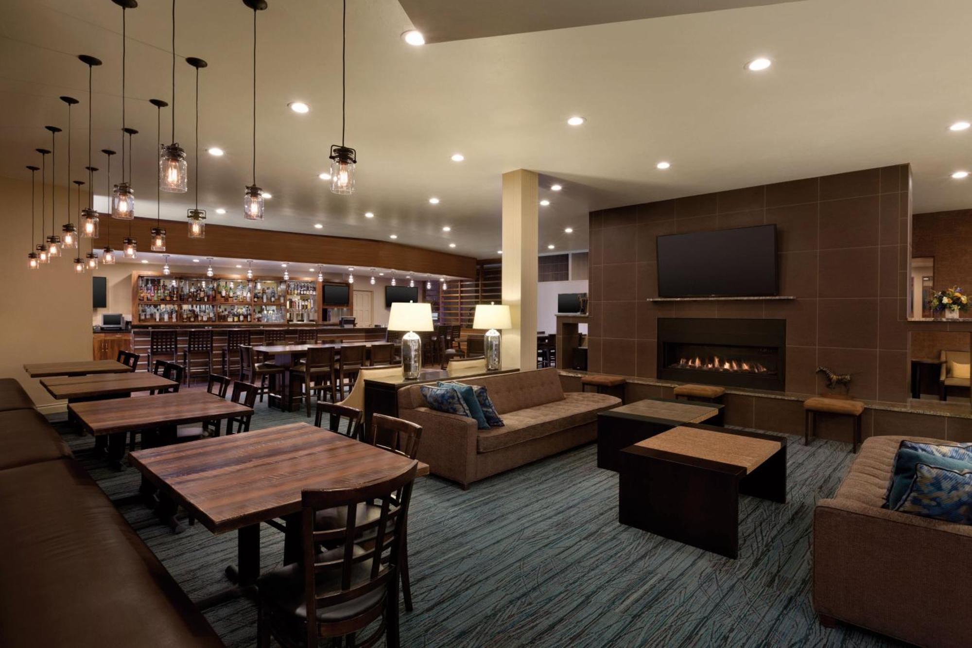 Delta Hotels By Marriott Helena Colonial מראה חיצוני תמונה