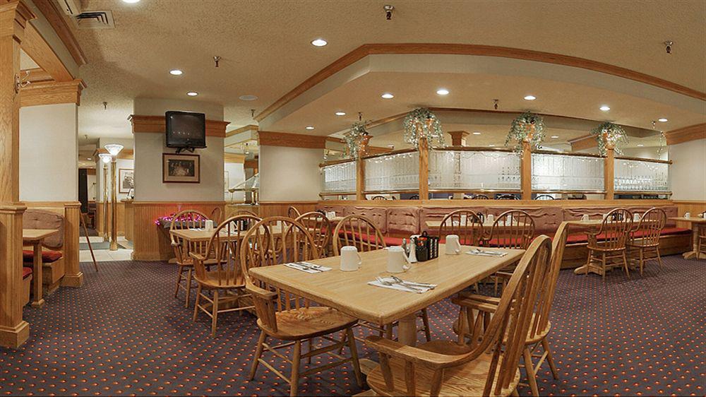 Delta Hotels By Marriott Helena Colonial מסעדה תמונה